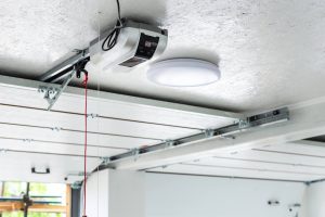 image of a ceiling-mounted garage door opener